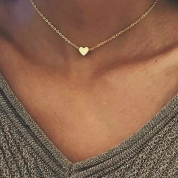 Jewelry - Simple Heart Necklace